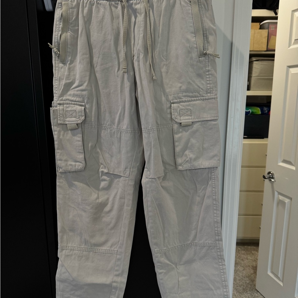 Casual Cargo Pants in Light Gray